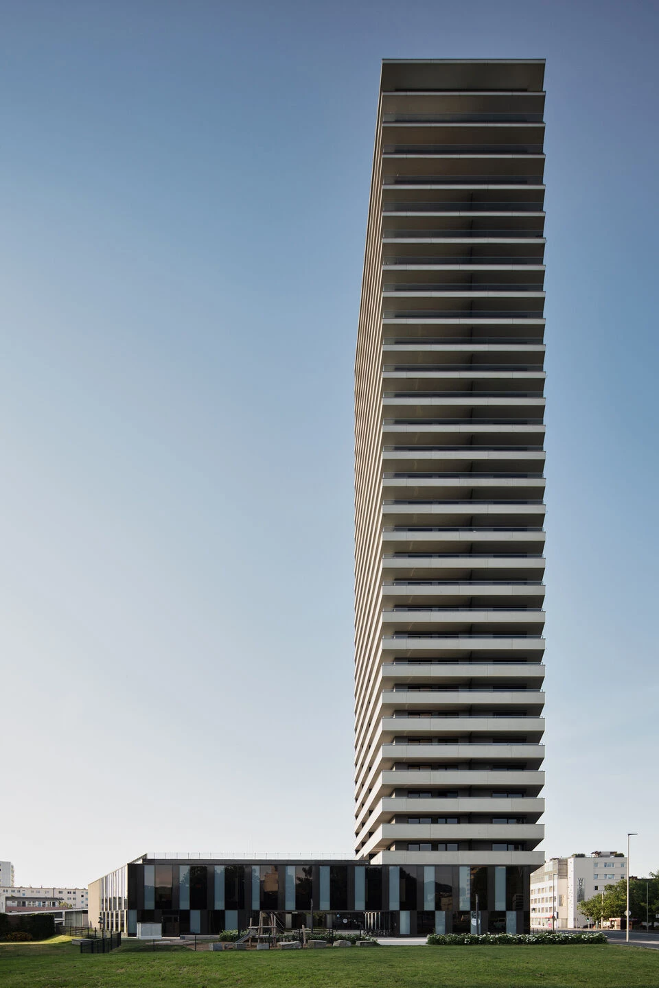 林茨市 Bruckner Tower丨AllesWirdGut,HERTL.ARCHITEKTEN-39