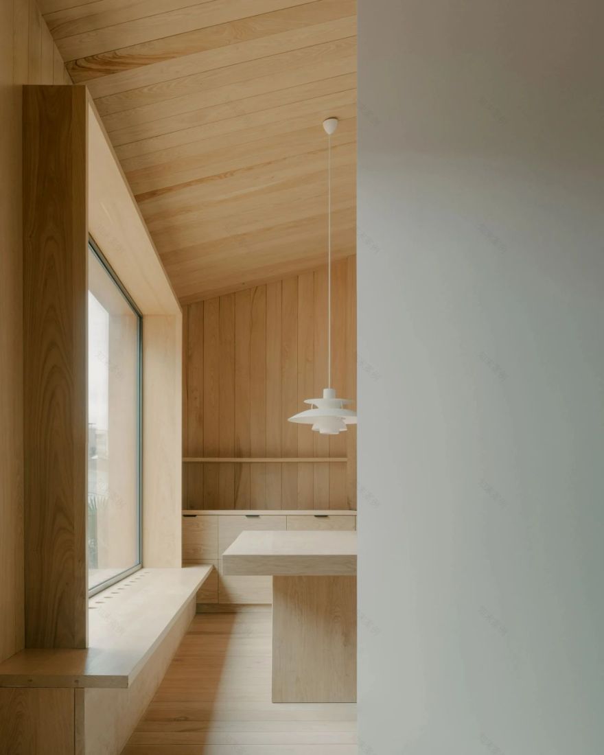 古老阁楼改造现代公寓丨TIMM 建筑事务所-9