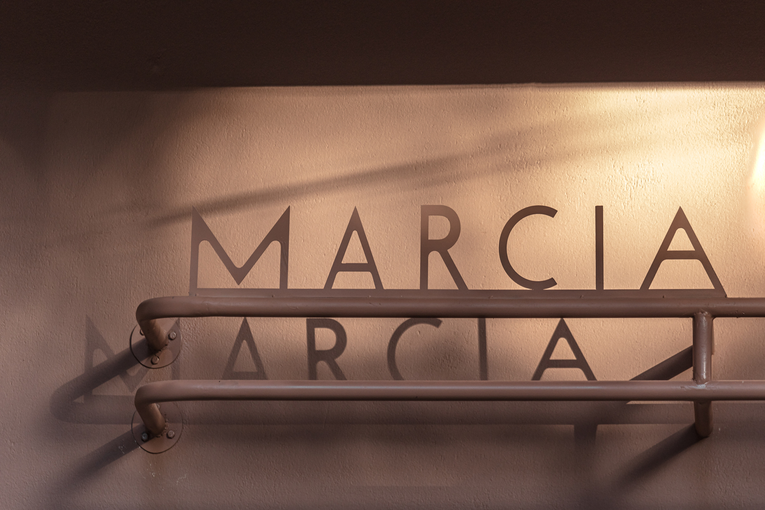 阿根廷 Villa Urquiza 区 Pizzería Marcia 餐厅设计,传统与现代的完美融合-26