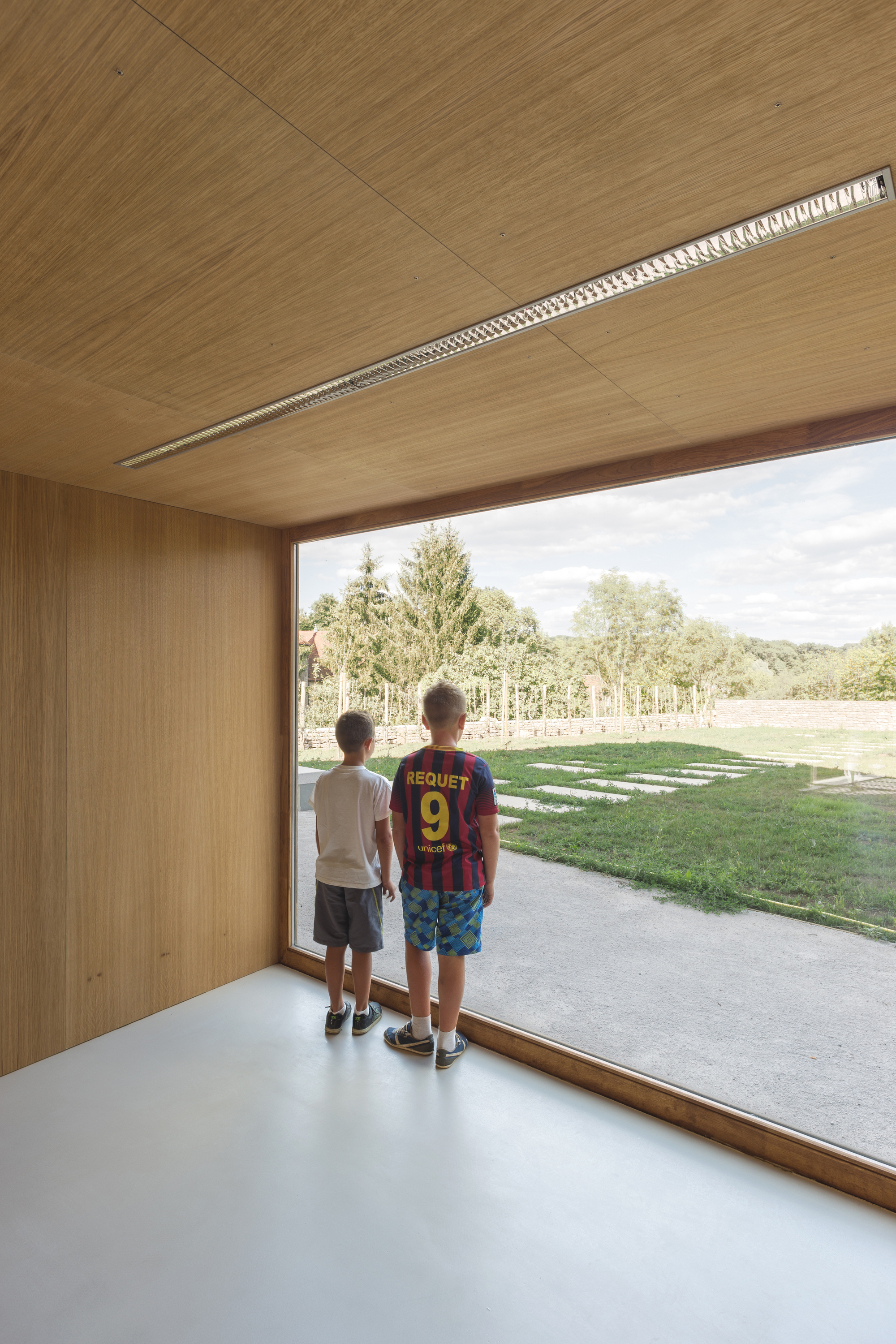 复古与现代共融的教堂改造设计-24