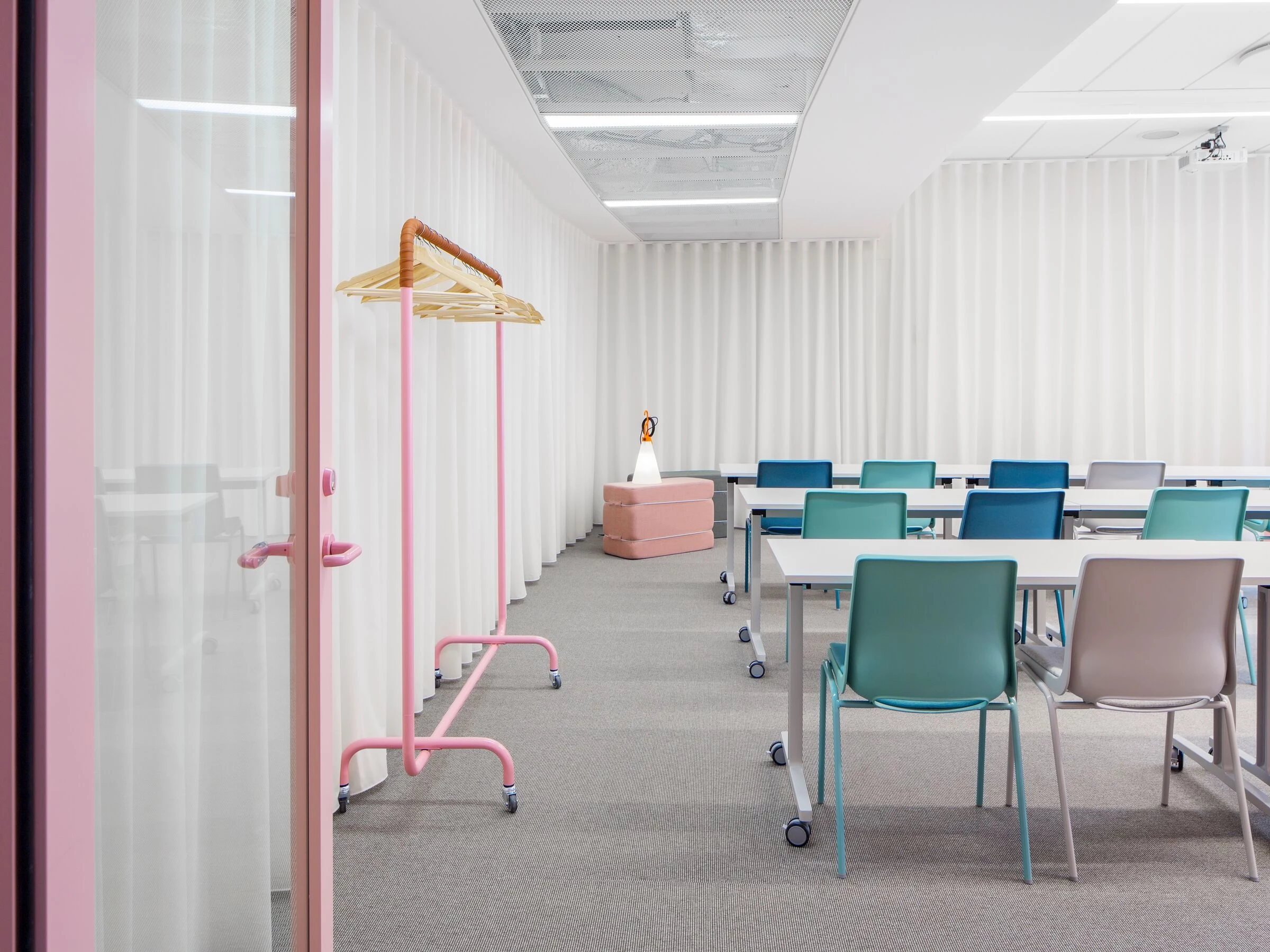 The Threaded Pin (Gängtappen)-18