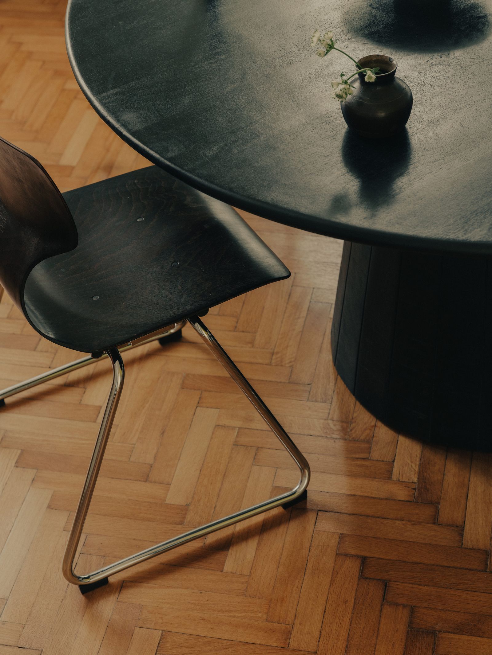 摄影师Theresa Kaindl维也纳55㎡公寓改造丨奥地利维也纳丨Fridi Nefe（个人协助）-33