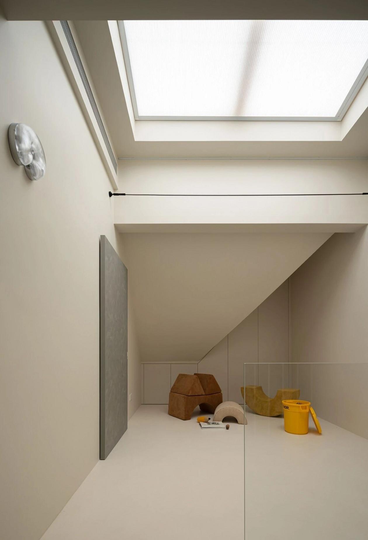 映象设计 · 上海240㎡极简叠墅丨中国上海丨上海映象设计-44