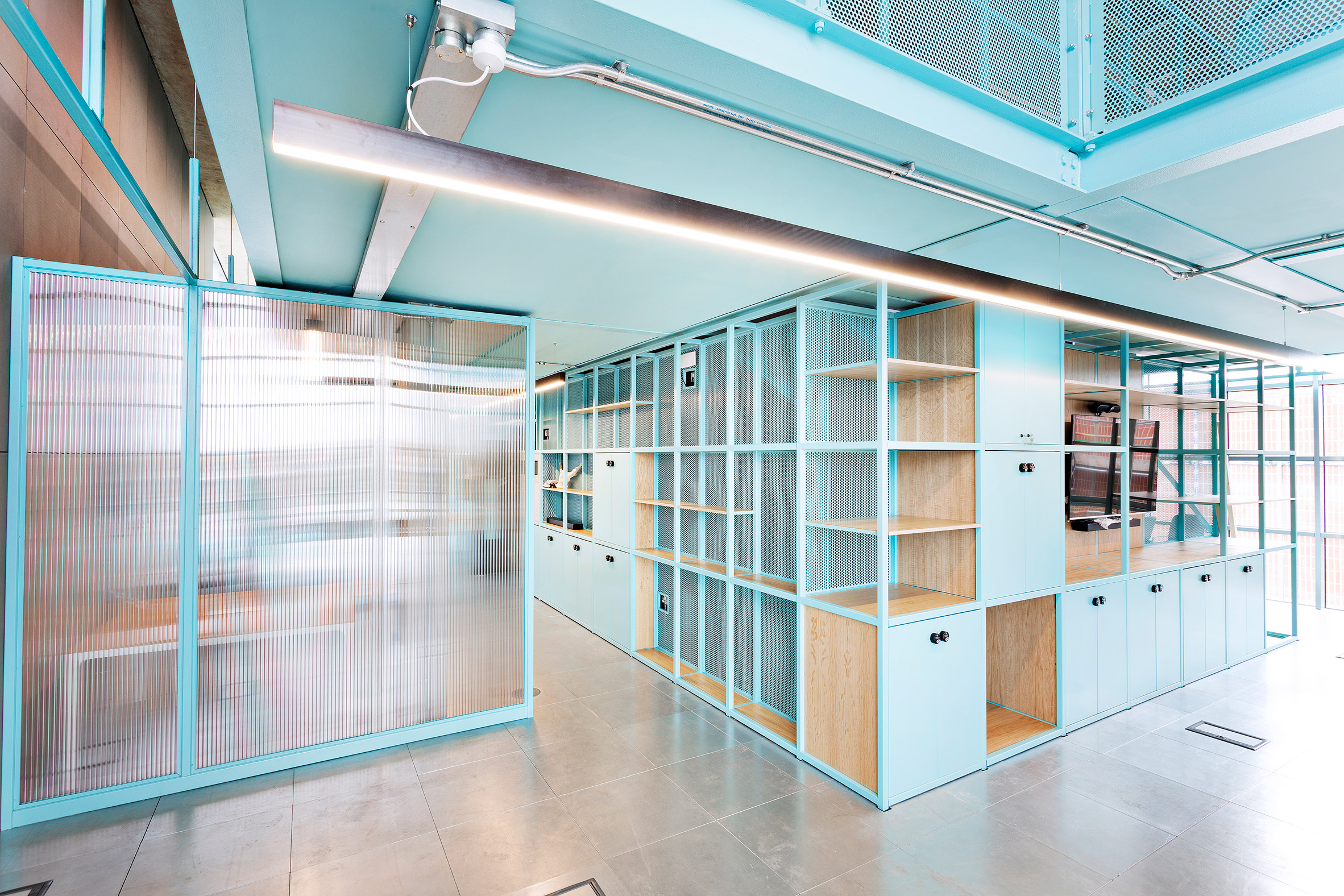 Ravensbourne 大学伦敦设计区建筑 | 反射式外立面与灵活空间-41