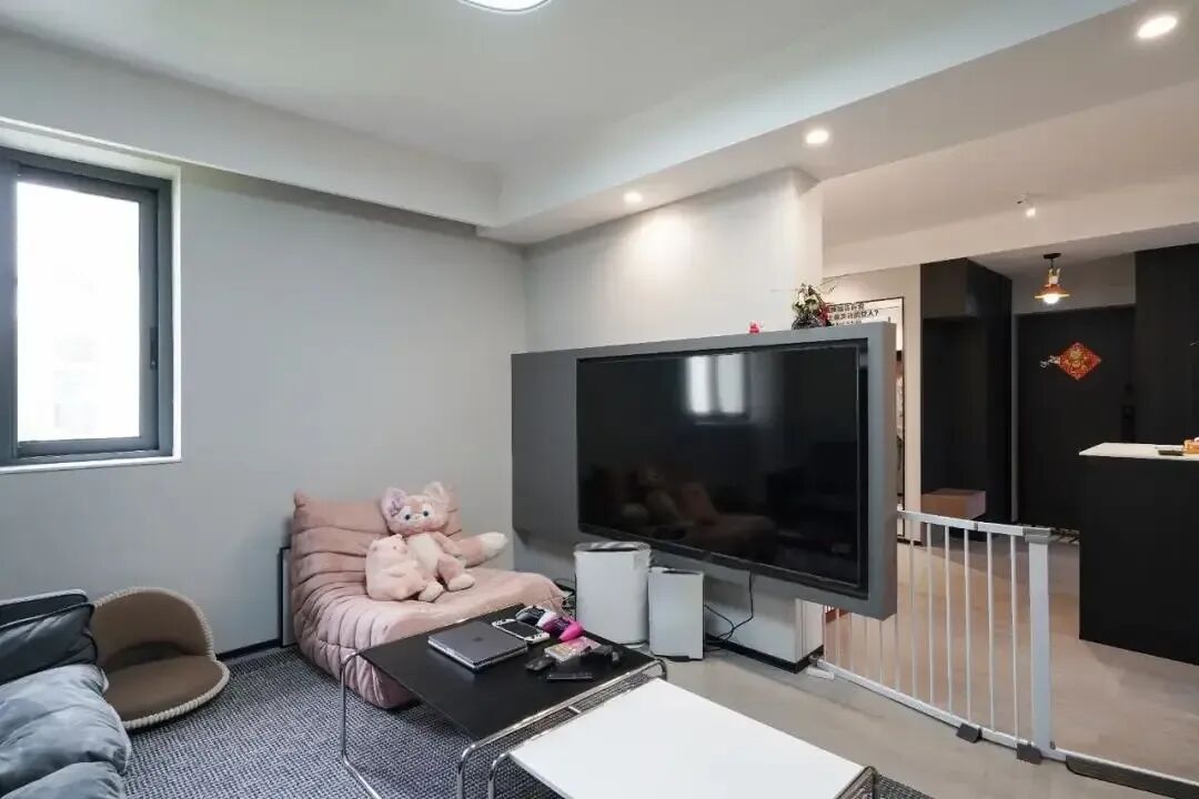 珠海100㎡极简三居，11万全包，黑白灰的魔力，装出高级感-13