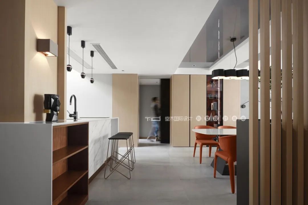 城山隐平层复式私宅丨堂杰国际设计-33