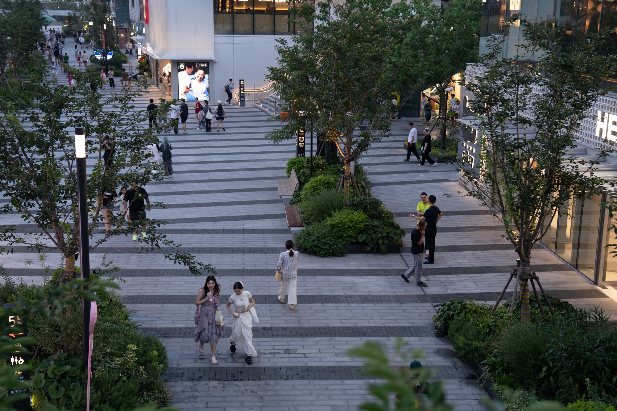 Gate M西岸梦中心丨中国徐汇丨Field Operations,THLA天华景观等-178