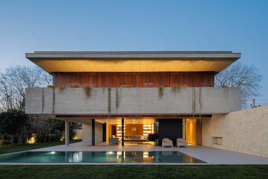 M住宅丨Silverline-68