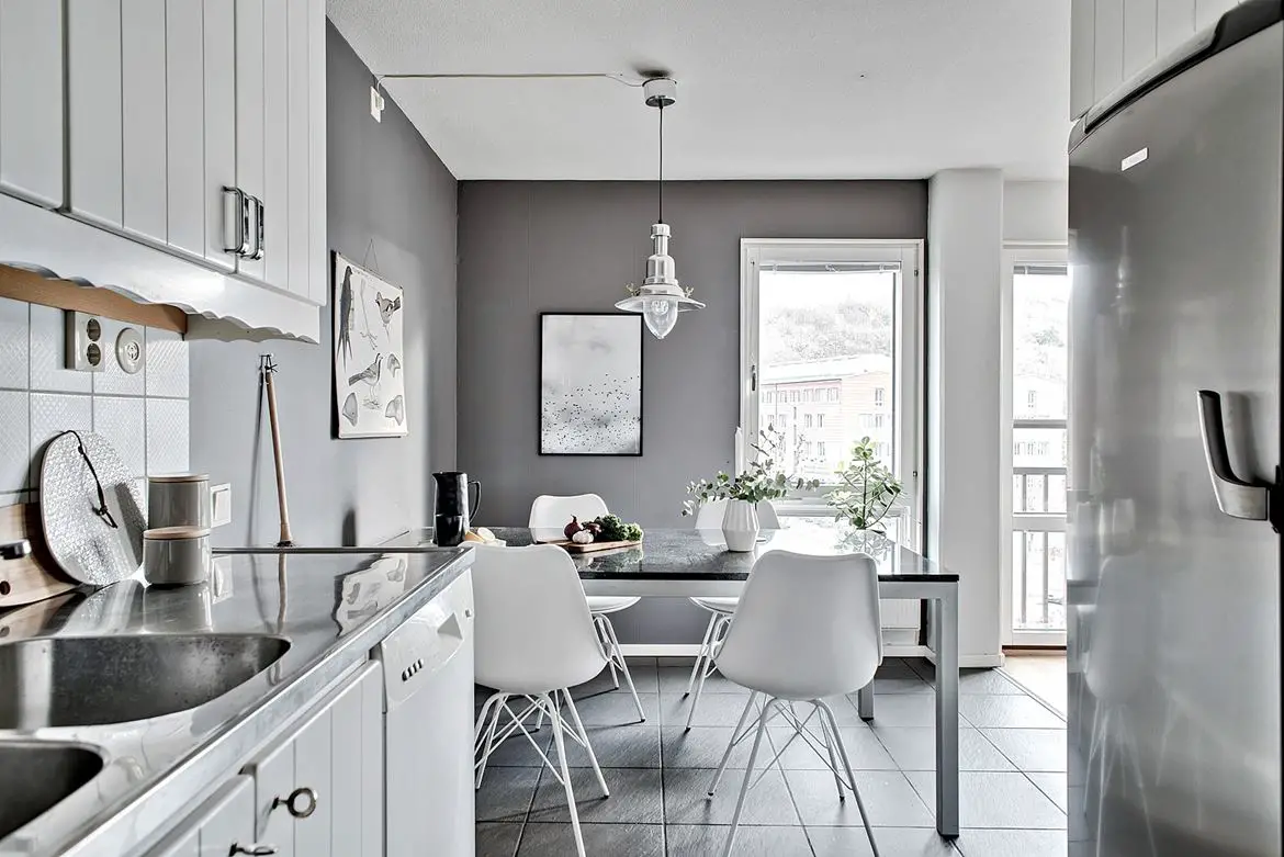 "弧形窗封闭的独特阳台 | Scandinave 风格公寓设计"-5