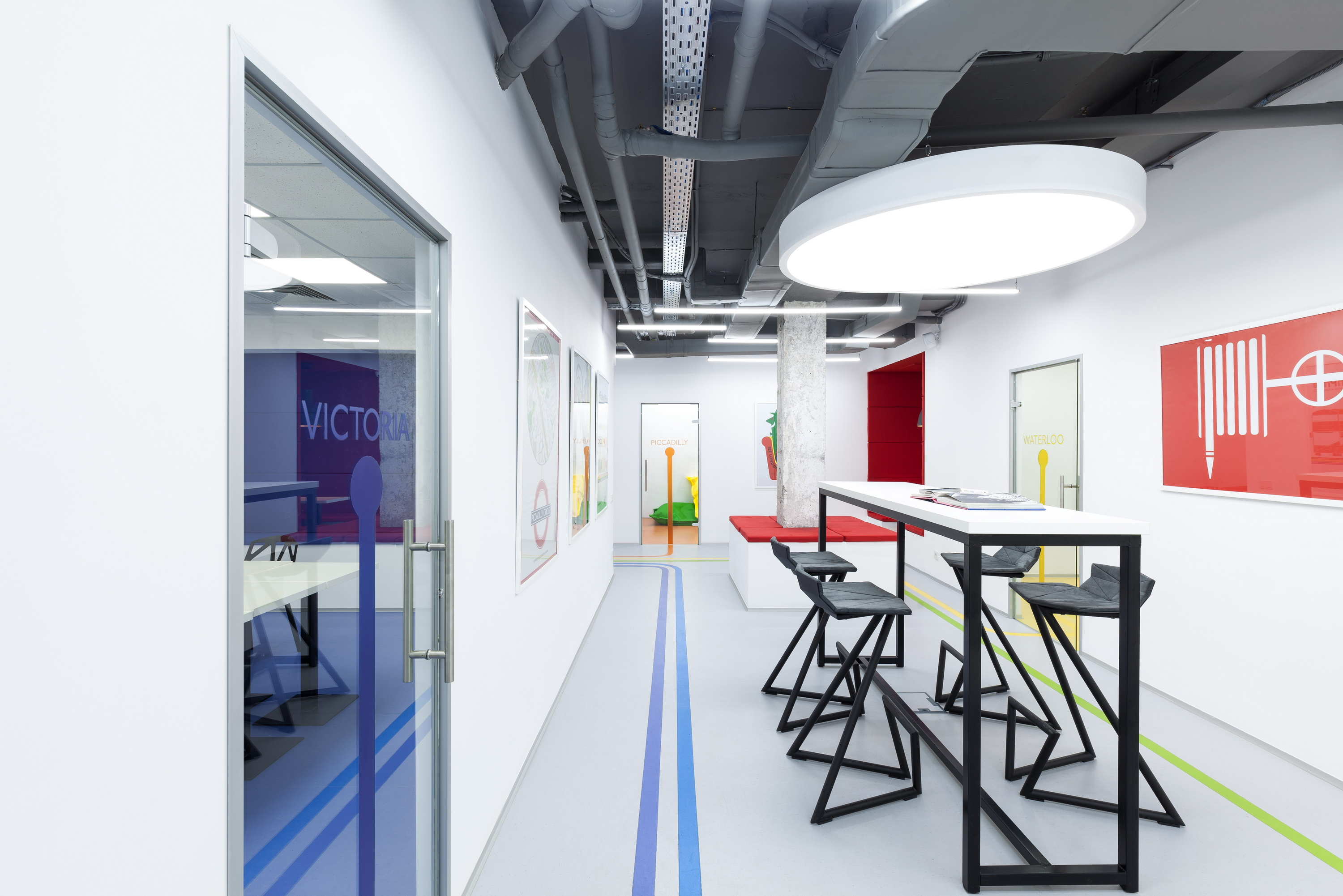 UNDERHUB 办公室-19