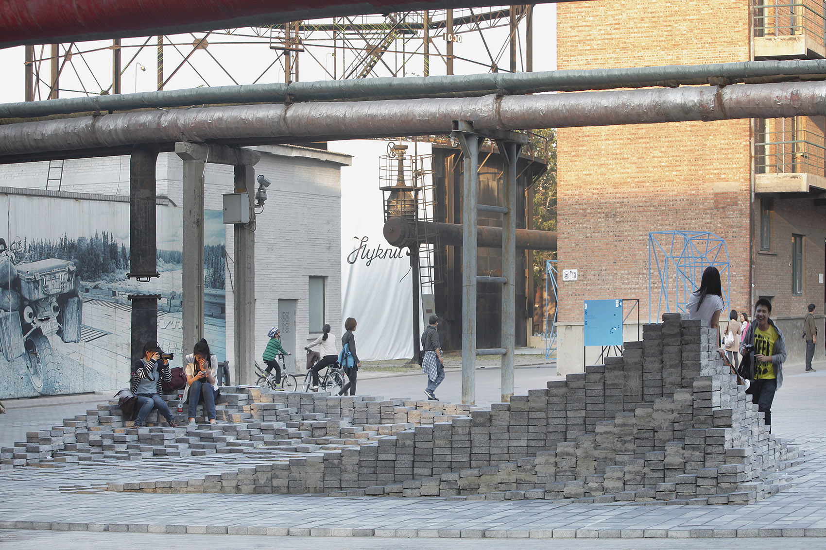 大型户外多功能互动艺术装置，北京／北京城建发展集团-27