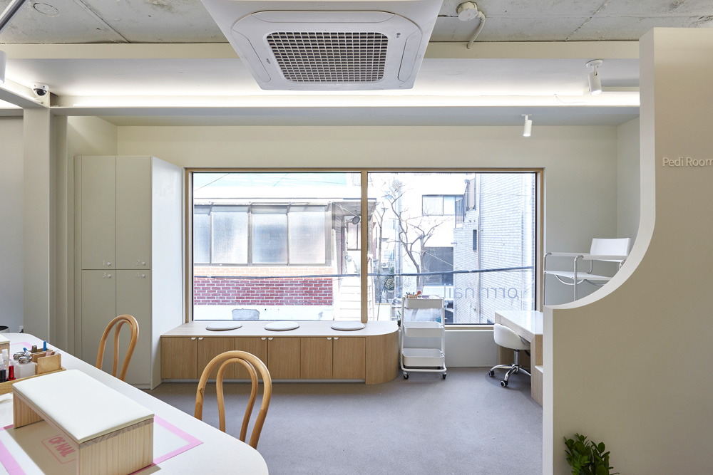 简约风格 13 坪咖啡厅 设计亮点与费用解析-8