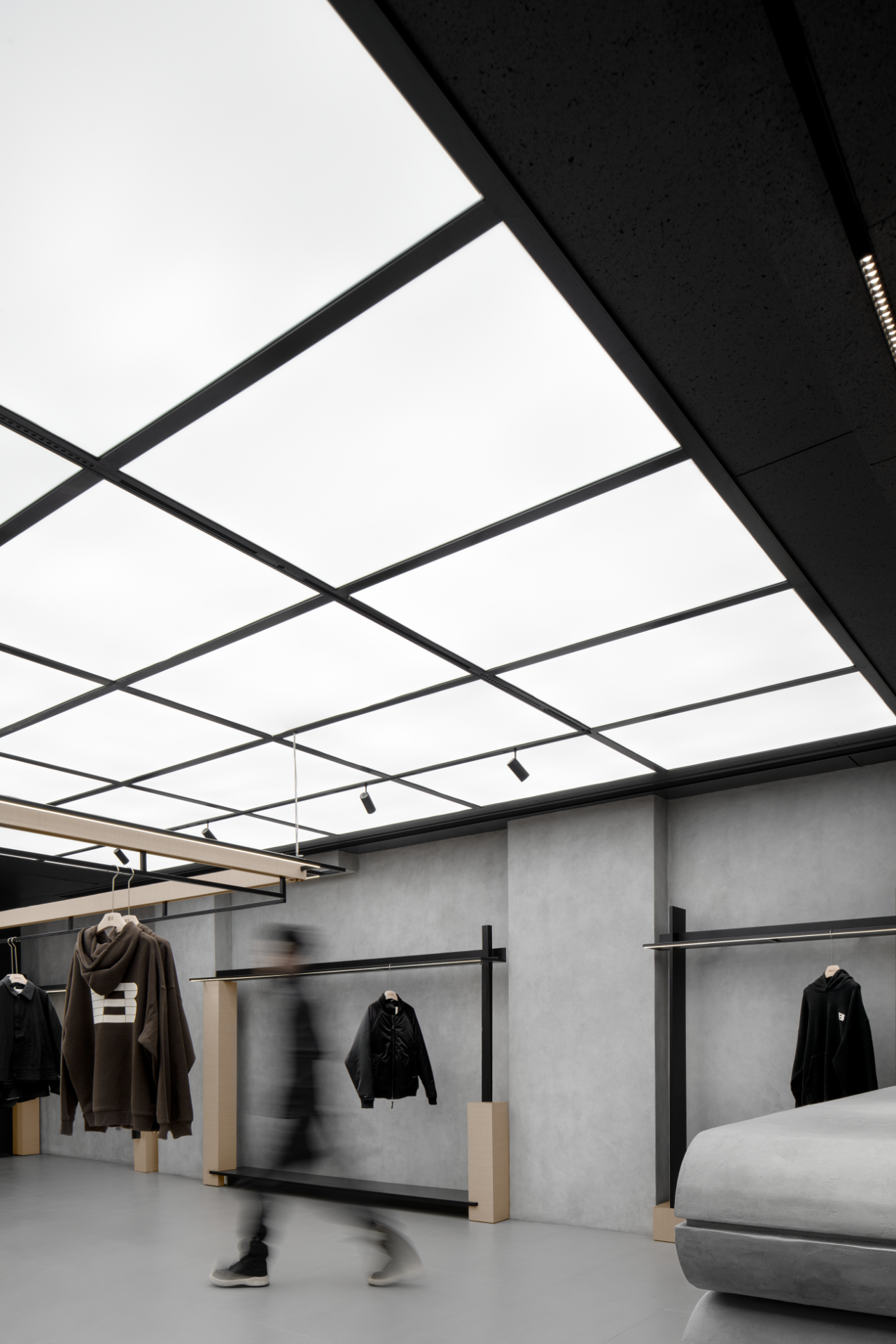 蘑菇云·BONELESS概念店丨中国广州丨蘑菇云设计工作室-41