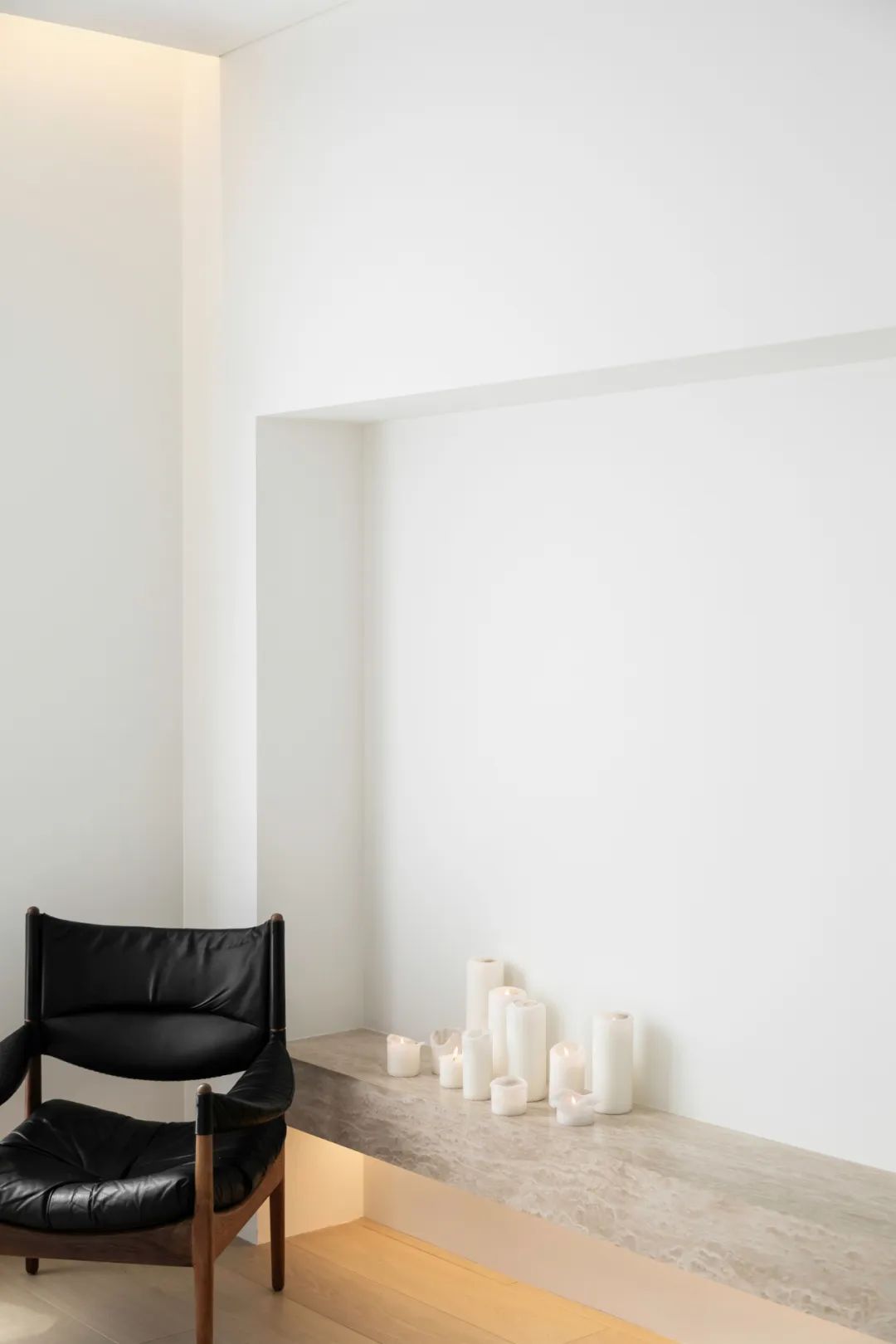 白色幻境 · 极简至上空间丨中国上海丨木卡工作室-39