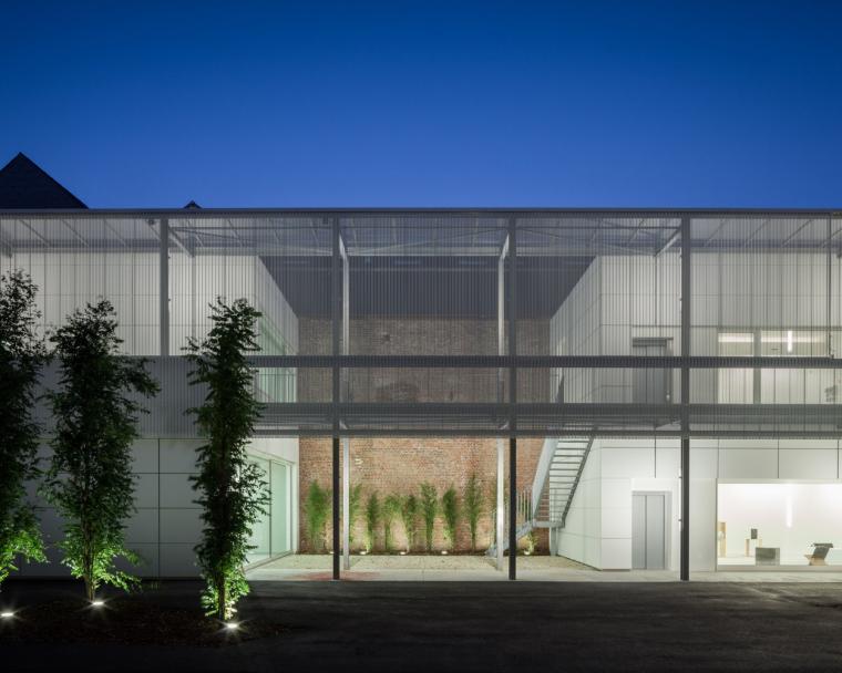 比利时十八世纪连栋住宅的现代翻新-28