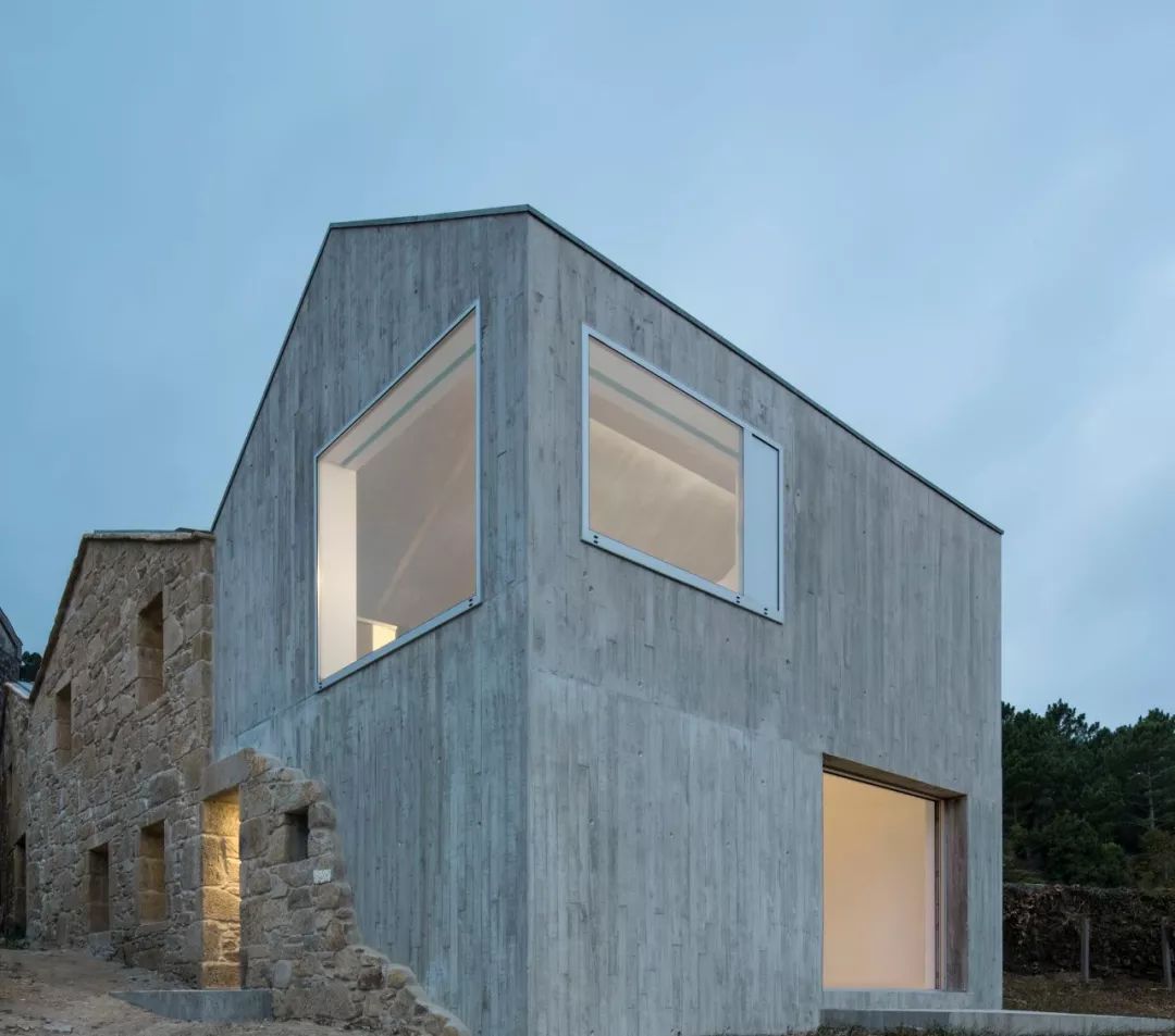 穆罗斯房子改造，废墟上的新生  Fuertes Penedo arquitectos-0