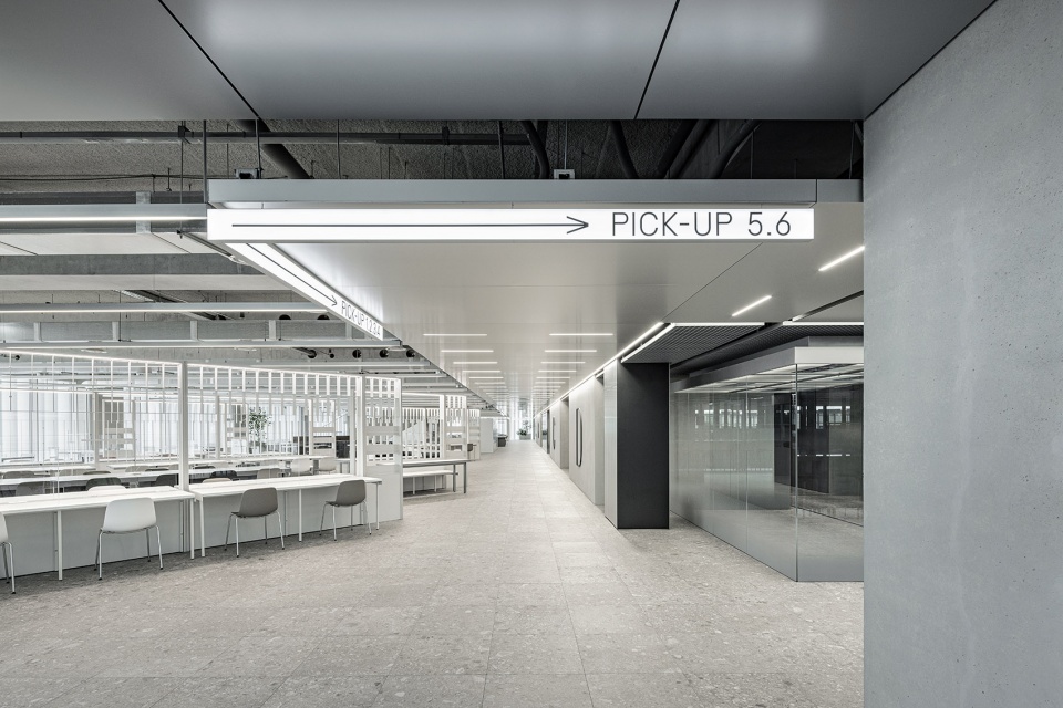 NAVER 1784 食堂和咖啡馆 | 机器人送餐,创新工作环境-7