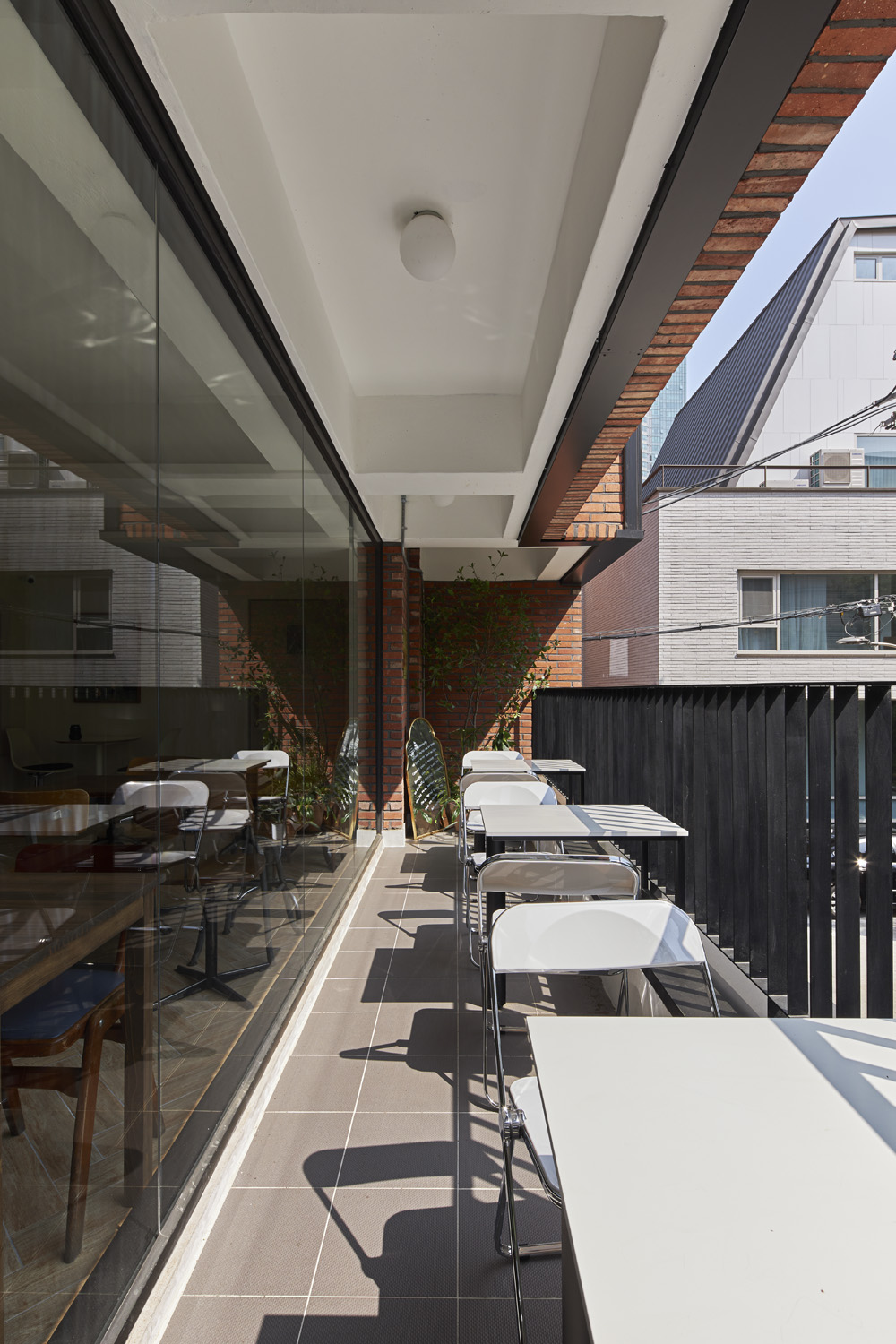 欧洲风 22 坪果园主题露台咖啡馆设计-14