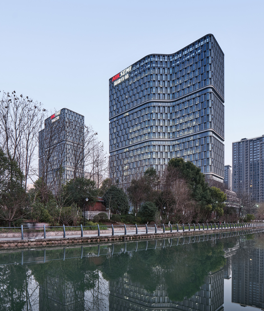 杭州海康威视总部四期丨中国杭州丨浙江大学建筑设计研究院-18