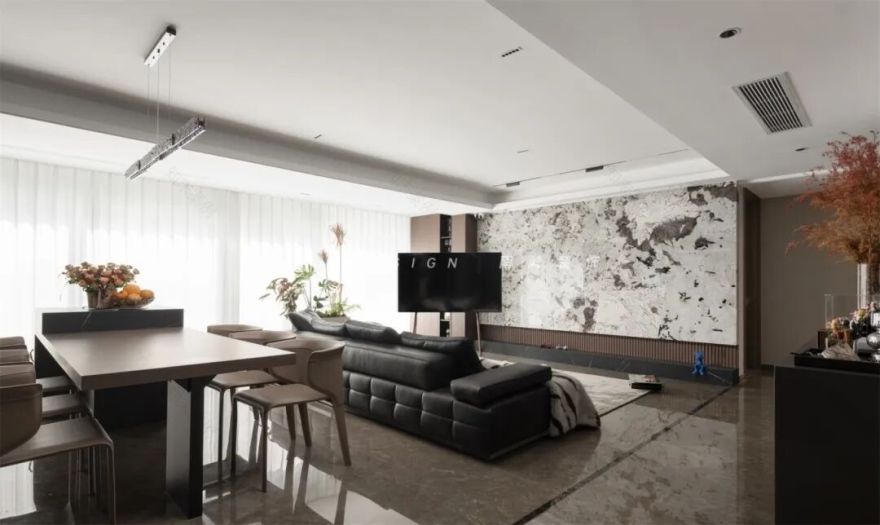 客厅C位之争:2025年,电视背景墙就该这么卷!-33