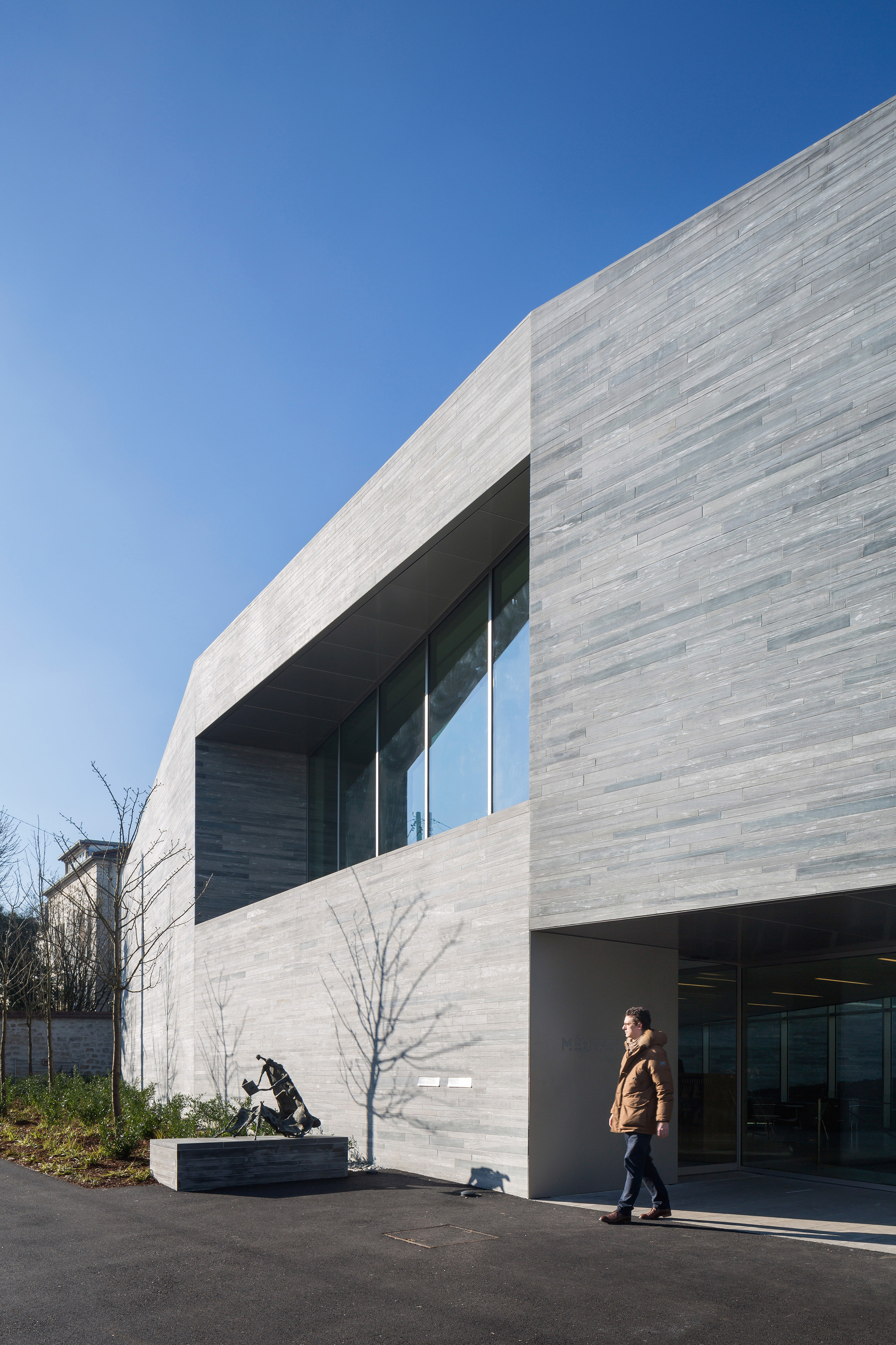 Media Library in Bourg-la-Reine / Pascale Guédot Architecte-31
