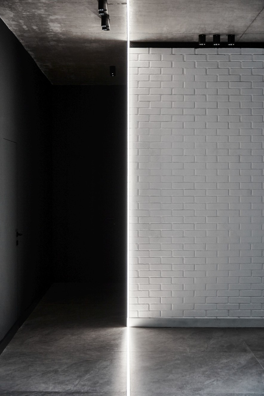 罗马尼亚顶层公寓工业风格设计案例-57