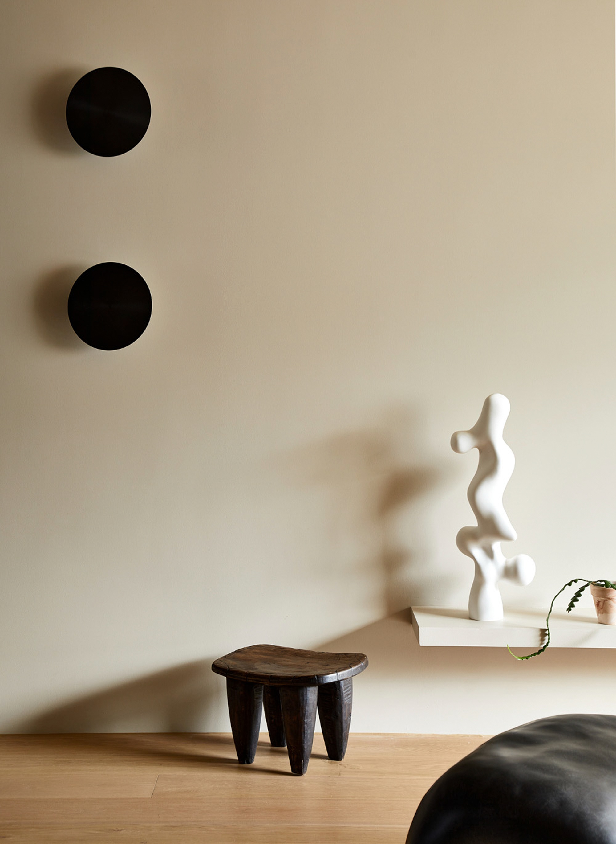 黑色中古风极简公寓-21