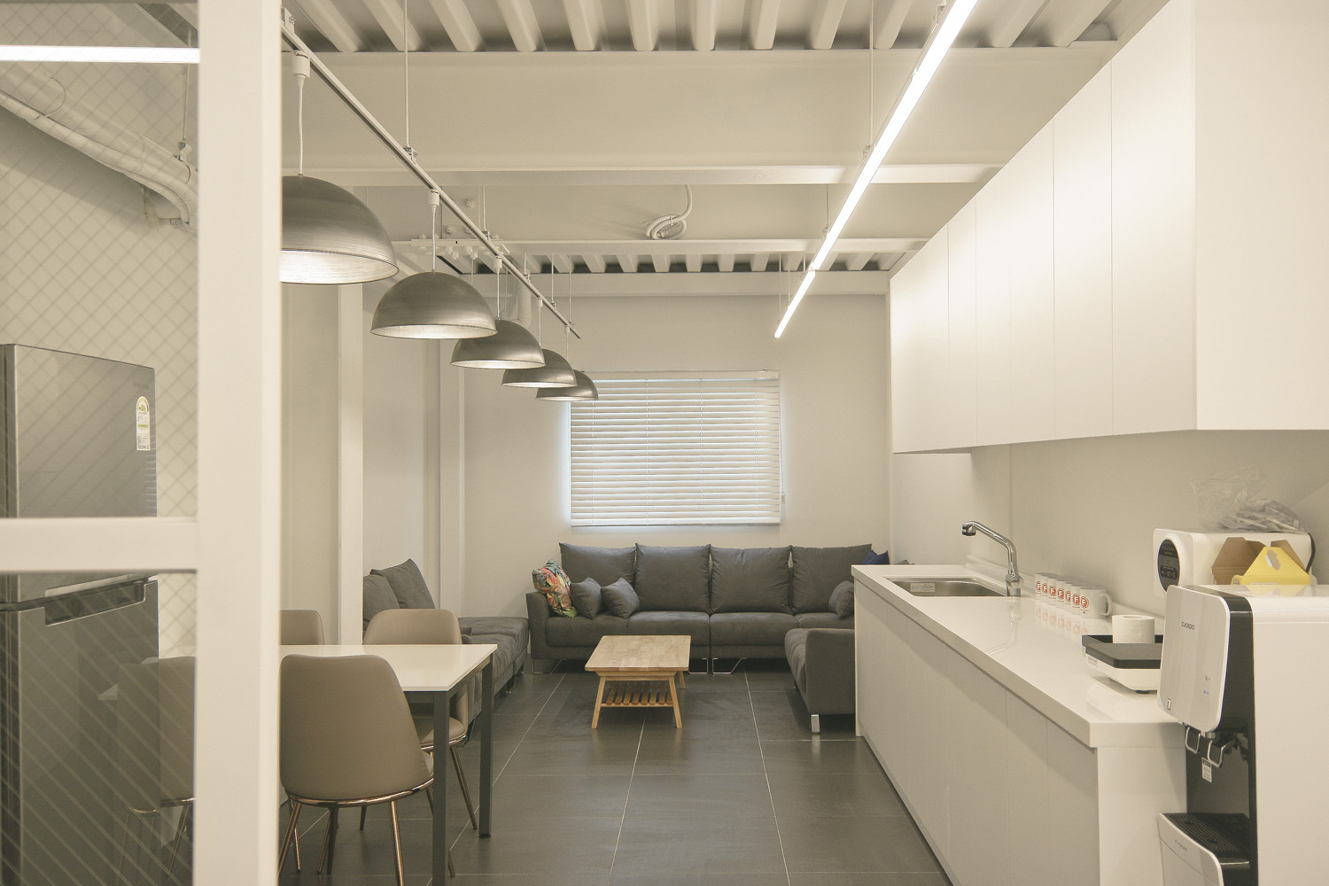 美食办公空间 | 300 平米餐饮公司室内设计案例-18