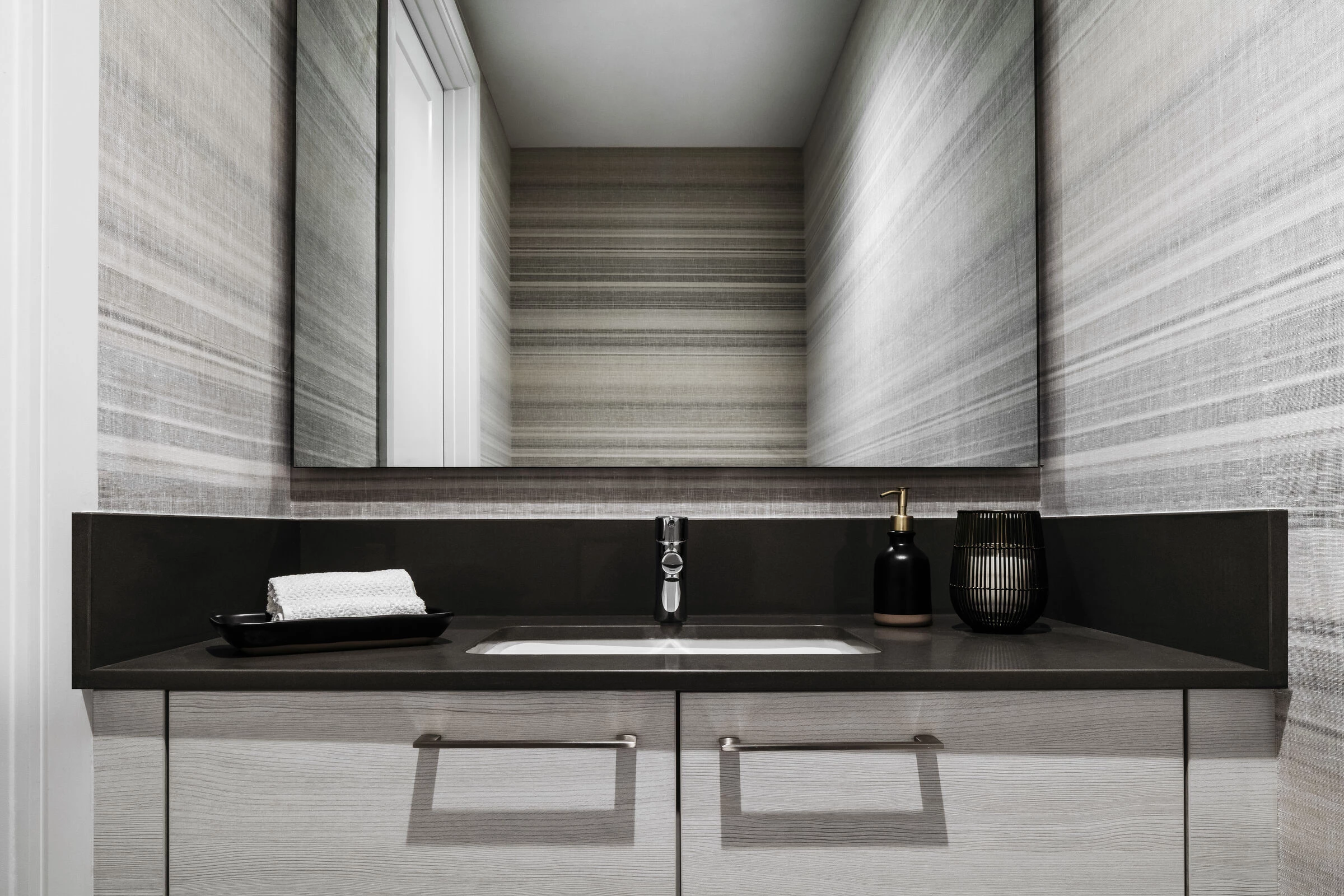 圣彼得堡现代简约海景住宅设计丨美国丨Sire Design-13