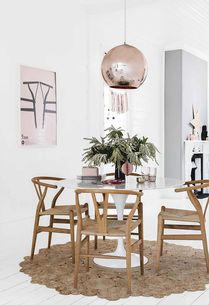 澳大利亚夏日海滩小屋的简约圣诞装饰-5