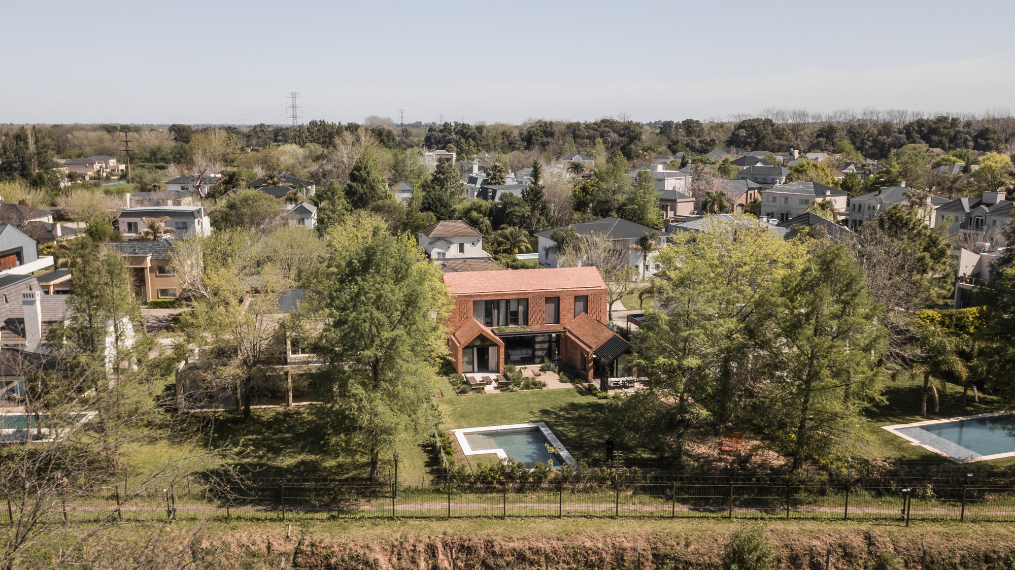 House CM / AtelierM + Nicolas Krause-36