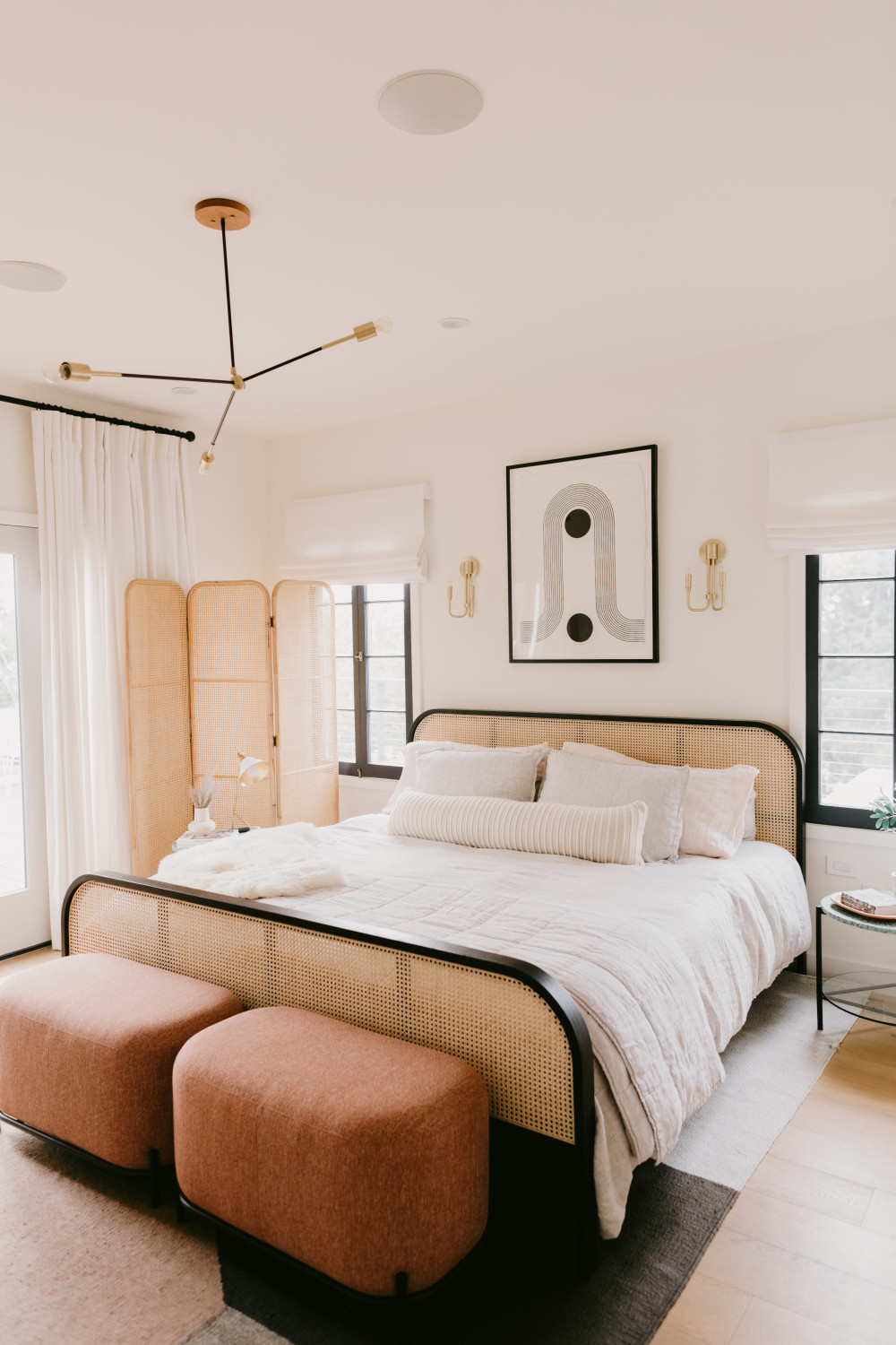 年轻企业家 Jaclyn Johnson 的洛杉矶现代西班牙风格住宅-13