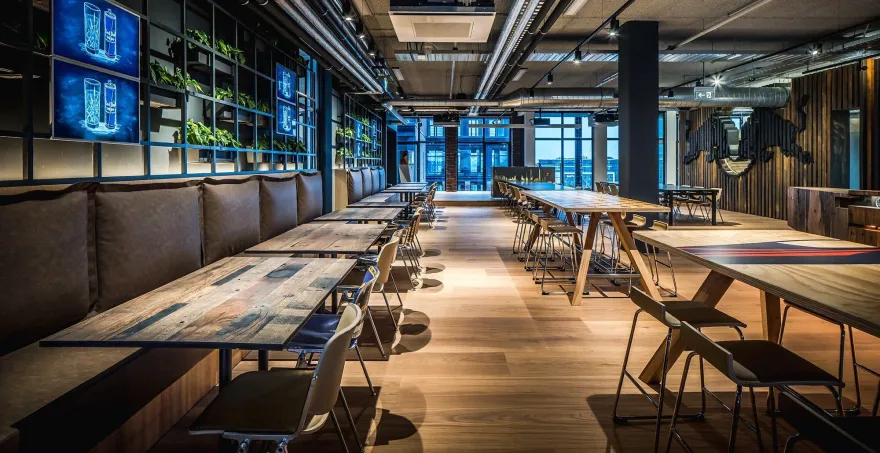 红牛阿姆斯特丹办公室-17