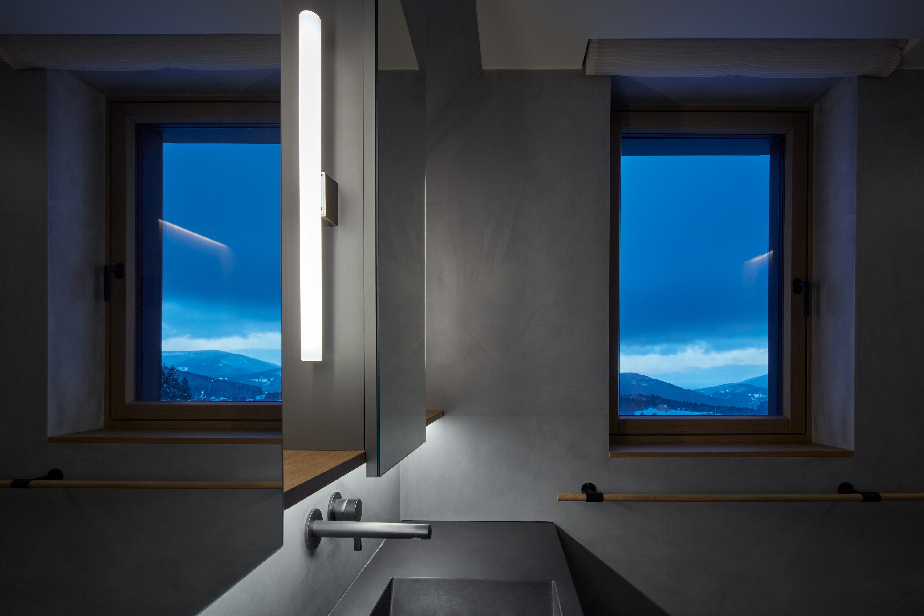 朝夕小屋丨捷克丨ADR-34