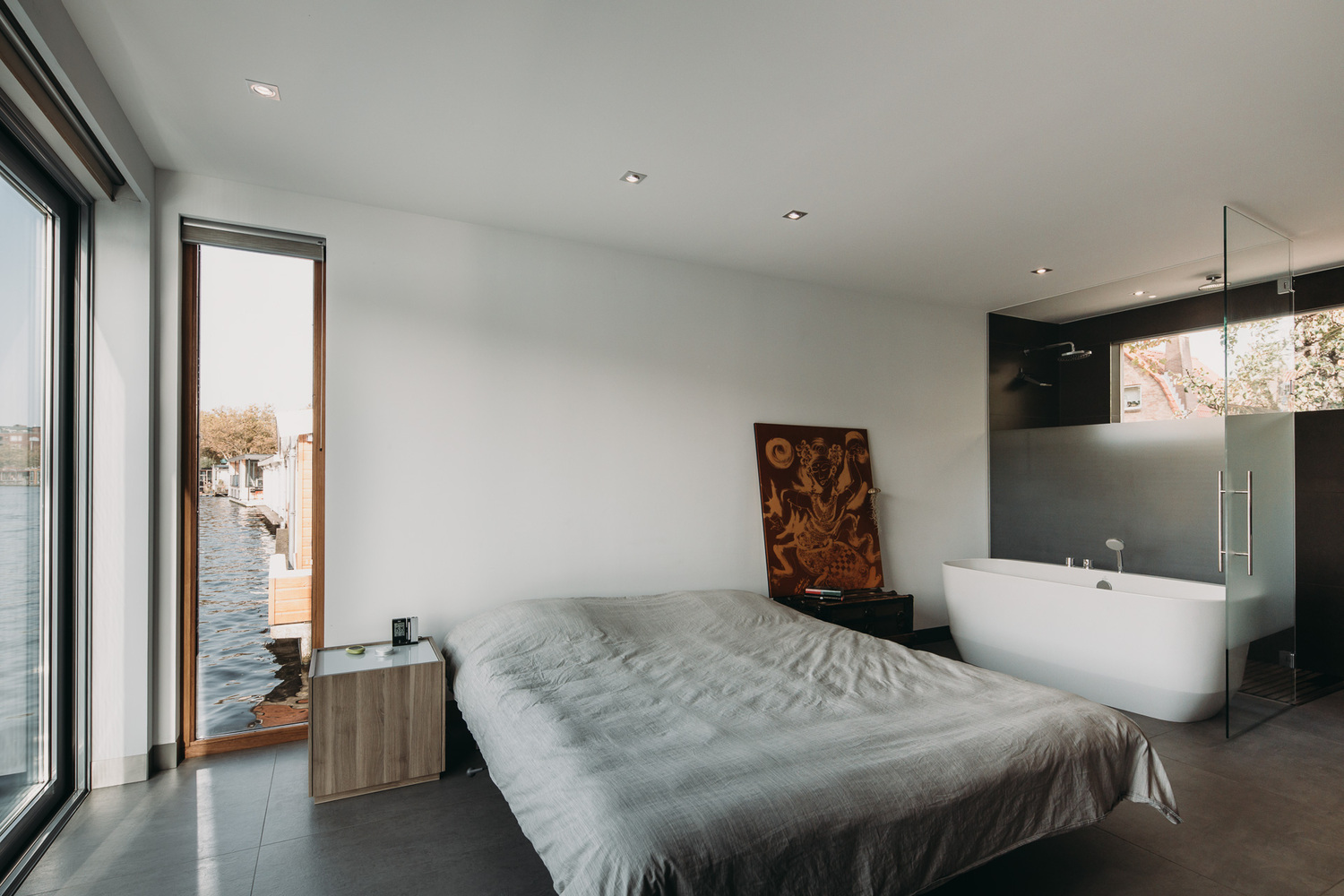 Energy Neutral Floating Villa ‘Haarlem Shuffle’  vanOmmeren-82