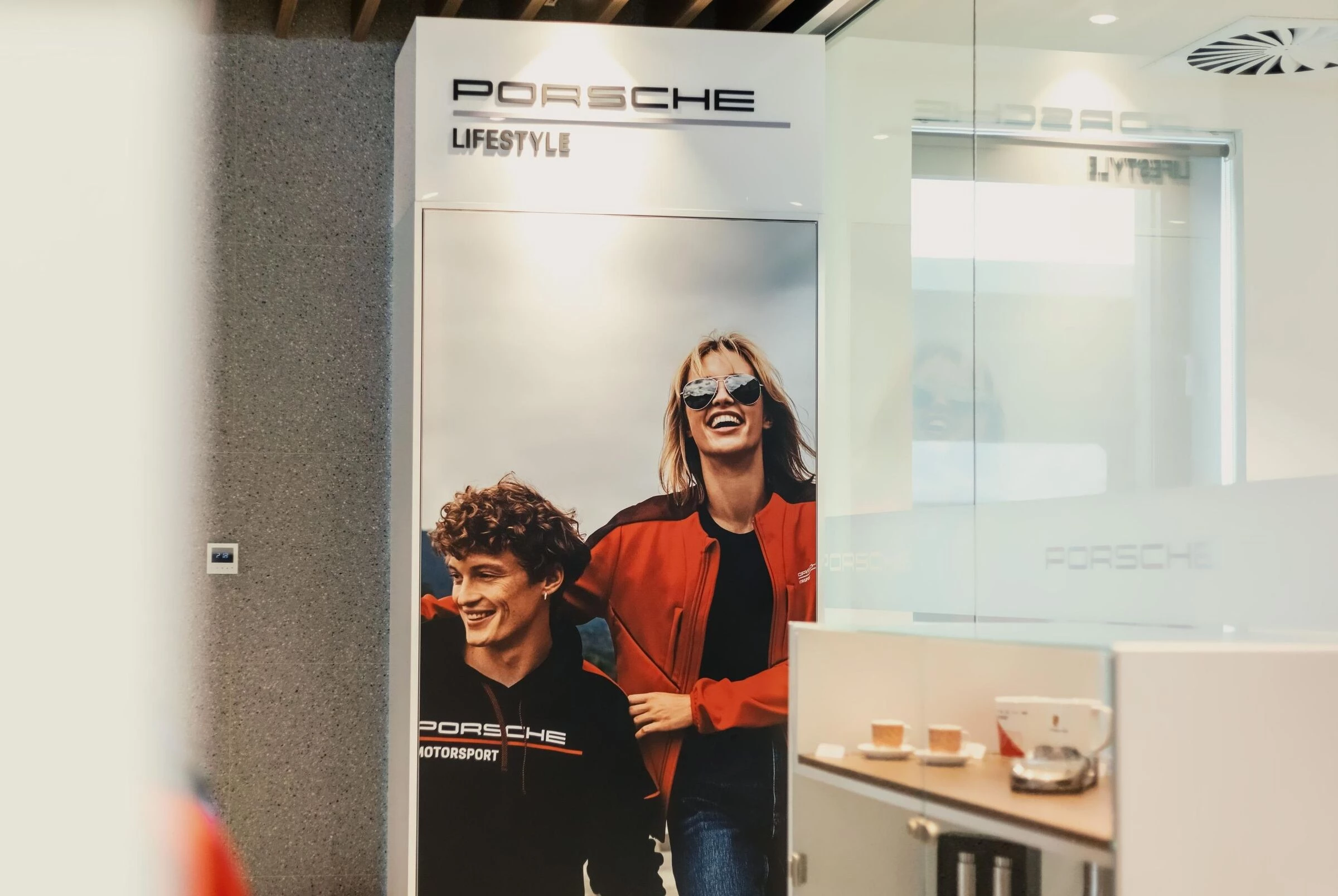 汽车中心和展厅丨United StatesGeorgia丨Gravita Construction-19