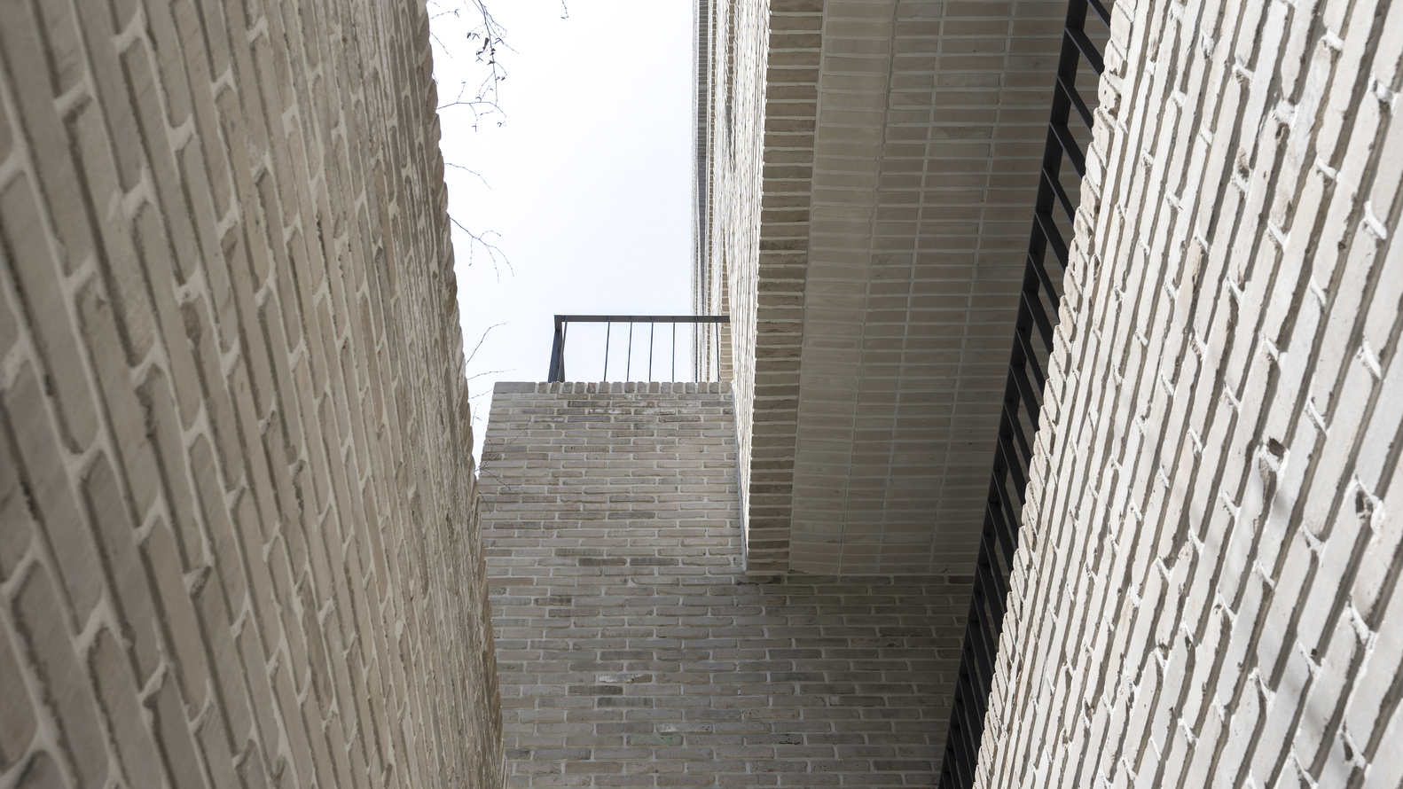 Vixen Studios Headquarters Seoul  YKH Associates-47