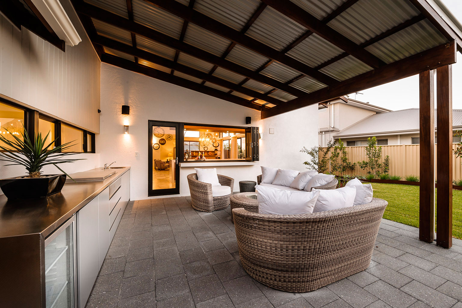 现代独栋别墅鲜明个性化项目丨Rural Building Company建筑工作室-9