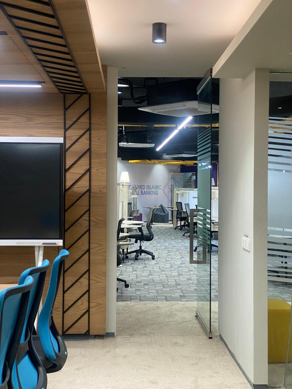 RAQAMI BANK DESIGN-1