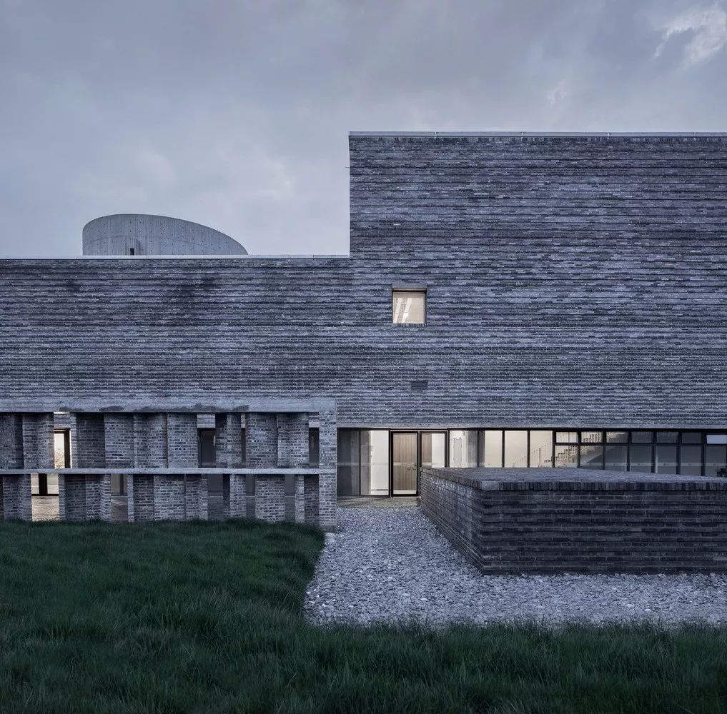 十座充满生命力的建筑 | 传统与现代的完美融合-187