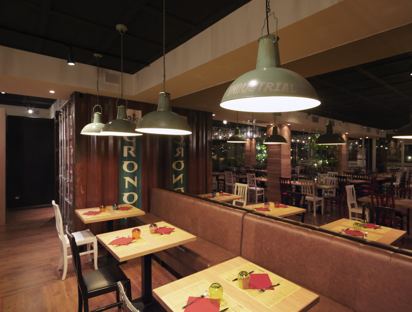 意大利披萨店-9