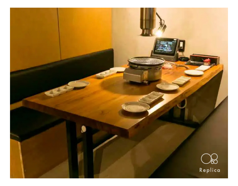 Modern Yakiniku Dining with Warm Ambiance-7