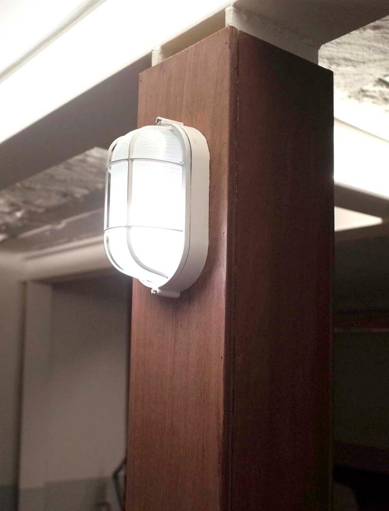 "魔法师"办公室设计 | 年轻感知与白色&木调的完美结合-13