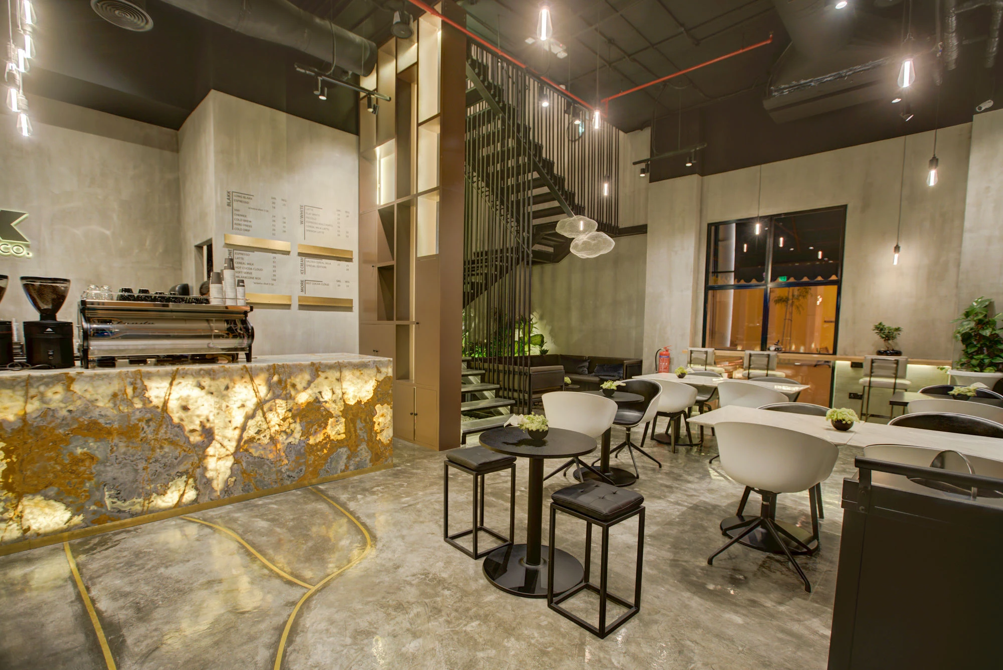 BLAKK COFFEE CO. - QATAR | BÖWE | Archello-1