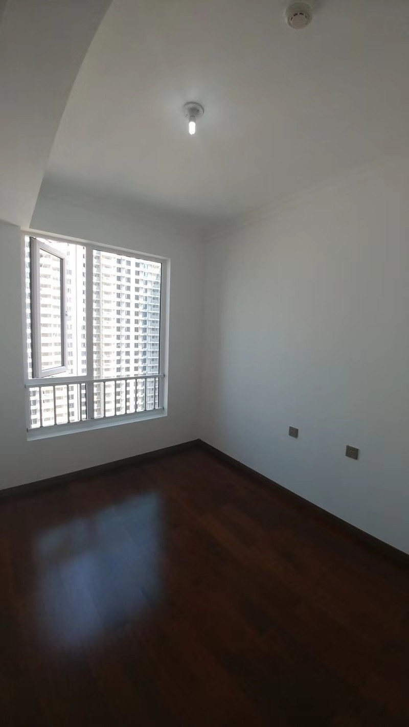 万科汉口传奇·唐樾轻奢风精装房设计，空间潜力极致发挥-36