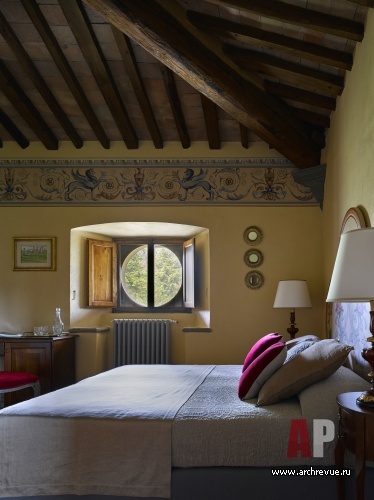 意大利托斯卡纳带壁画历史别墅修复丨娜塔莉亚·潘秋希娜-68