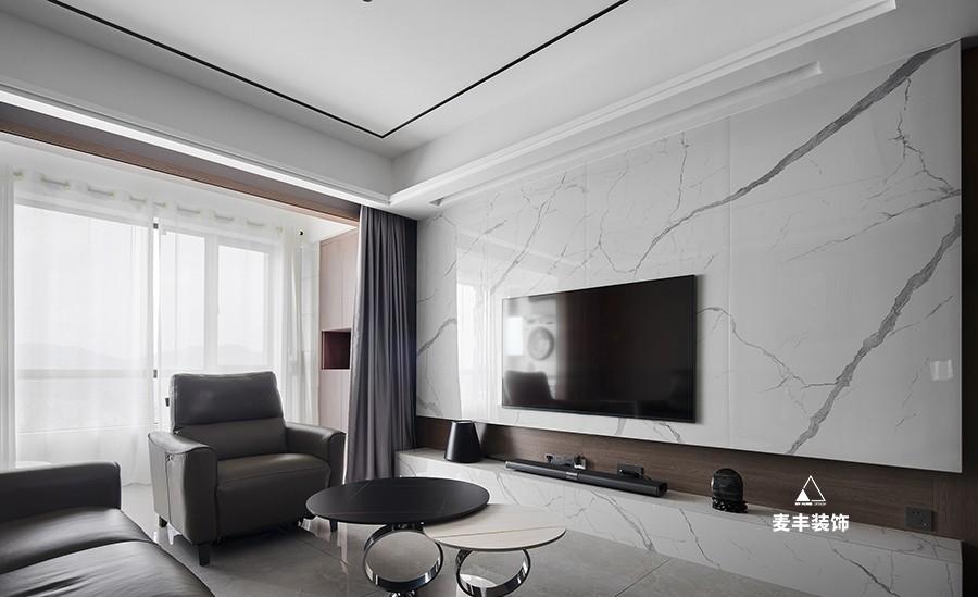 简约风格融入艺术元素,打造舒适宜居空间-2