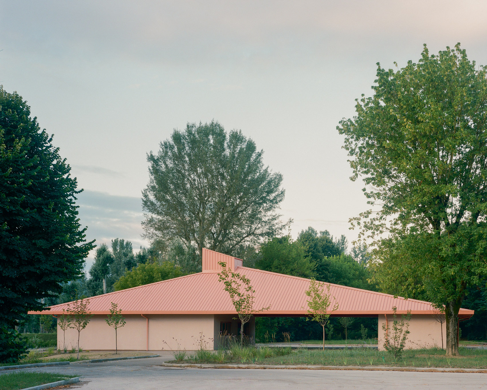 屋檐之下,意大利,Caret Studio（福罗博阿里奥区域改造项目）丨意大利佛罗伦萨-14