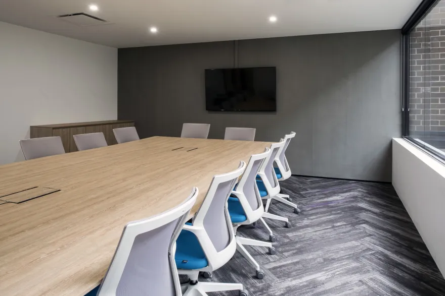 全球 70 个办公室的统一设计风格-24