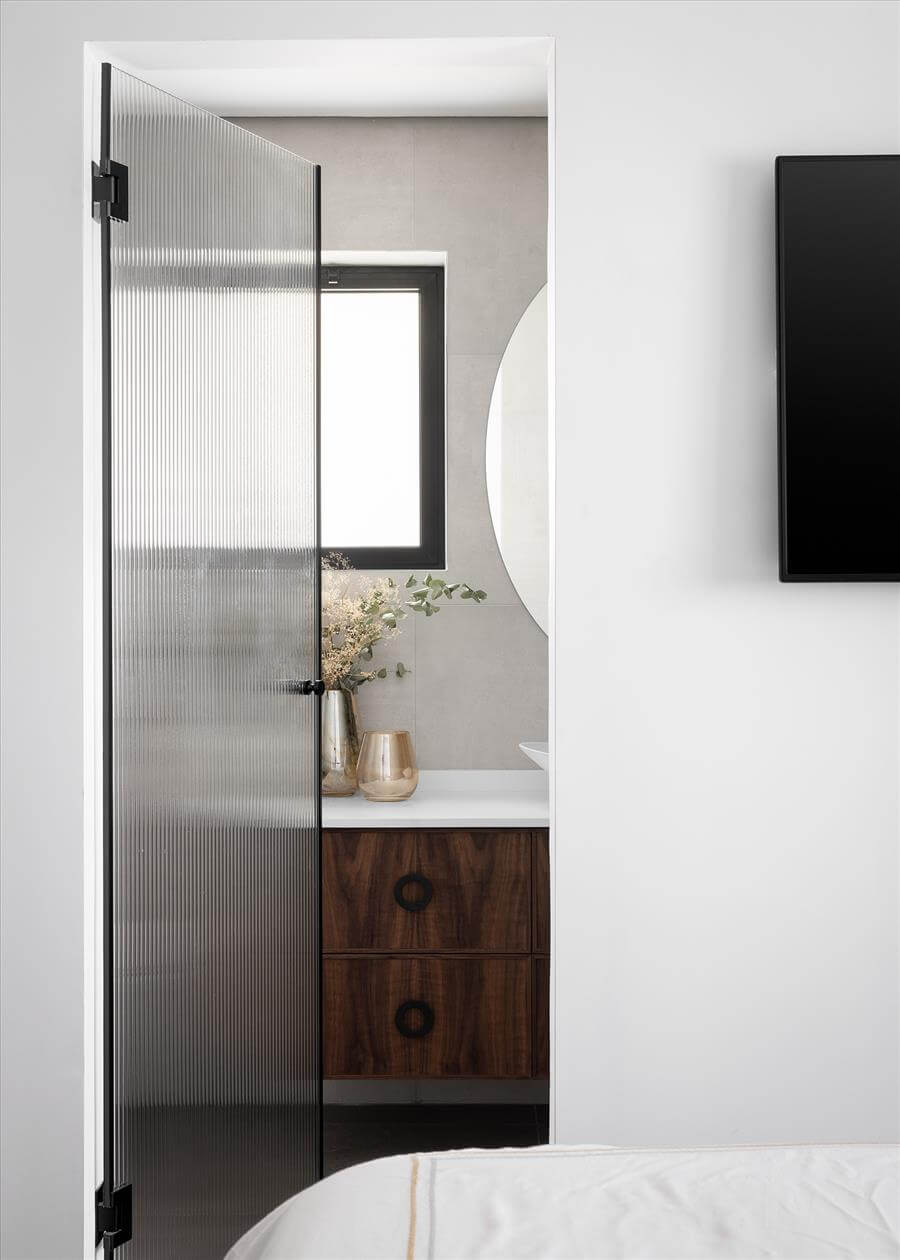 4居室公寓室内设计及家居造型  内斯茨约纳丨伊里斯·苏卡尔-17